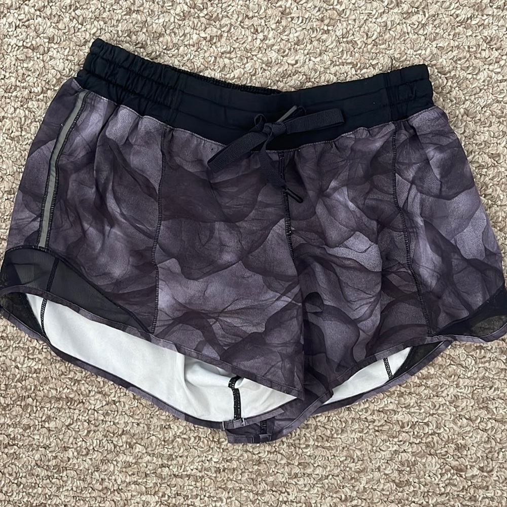 Lulu Shorts No Tag
